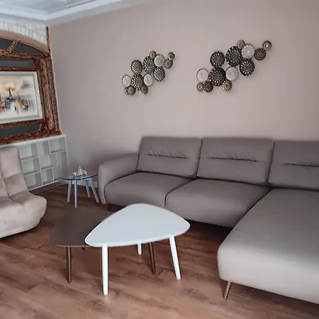 Luxury Sea View Apartment *