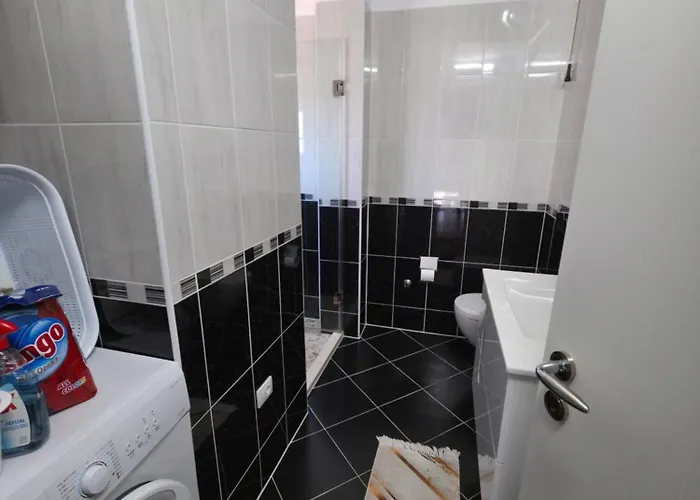 Luxury Sea View Daire Avlonya