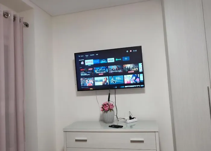 Luxury Sea View * Avlonya